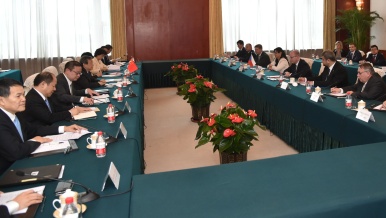 Předseda vlády Bohuslav Sobotka jednal s 1. místopředsedou Státní rady ČLR panem Ma Kai, 17. června 2016.
