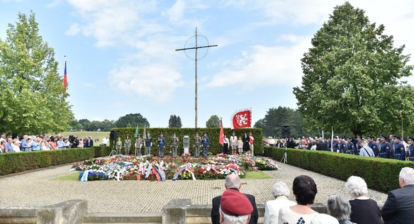Předseda vlády Andrej Babiš uctil památku obětí vyhlazených Lidic, 10. června 2018.
