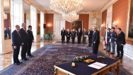 Na Pražském hradě byli jmenováni noví ministři Miloslav Ludvík a Jan Chvojka, 30. listopadu 2016.