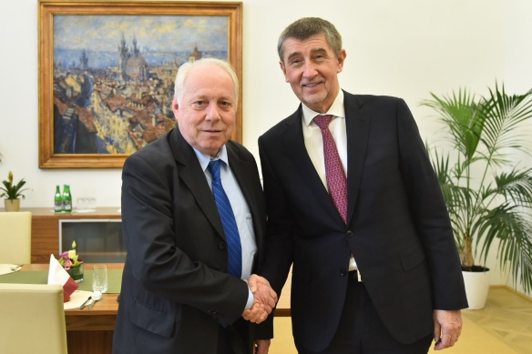 Předseda vlády Andrej Babiš jednal s předsedou Asociace samostatných odborů České republiky Bohumírem Dufkem, 9. března 2018.