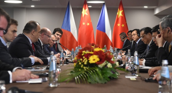 Předseda vlády Bohuslav Sobotka jednal s předsedou vlády Čínské lidové republiky Li Keqiangem, 5. listopadu 2016.