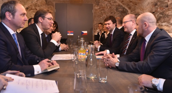 Předseda vlády Bohuslav Sobotka jednal s předsedou vlády Srbska Aleksandarem Vučićem, 6. listopadu 2016.