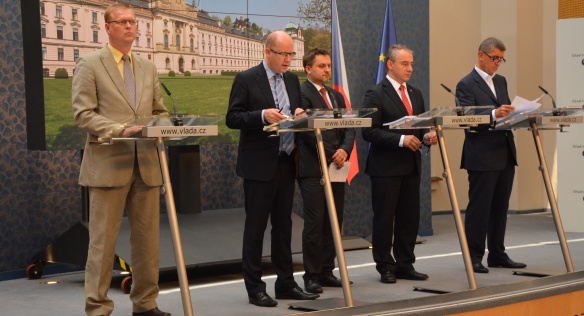 Tisková konference po setkání s ekonomickými ministry vlády, 16. července 2015.