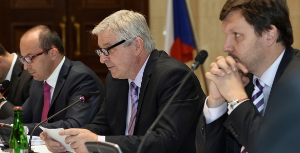 Předseda vlády Jiří Rusnok se spolu s ministrem pro místní rozvoj Františkem Luklem zúčastnil druhého jednání Rady pro fondy SSR, 6. září 2013