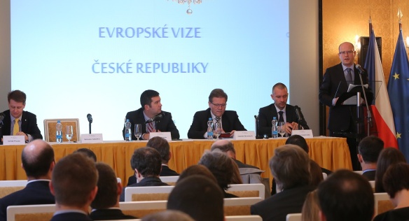 On Thursday 13 November 2014, Prime Minister opened the first conference of the National Convent on the EU project, entitled “A European Vision for the Czech Republic”.
