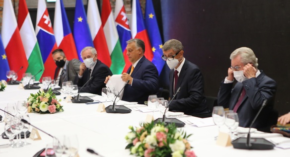 Na jednání V4 v Lublinu si premiéři Česka, Polska, Maďarska a Slovenska slaďovali postoje před Evropskou radou, 11. září 2020.