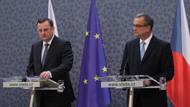 Předseda vlády Petr Nečas a ministr financí Miroslav Kalousek, tisková konference po jednání vlády
