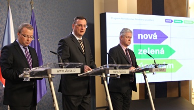 Tisková konference premiéra, ministra životního prostředí a Miroslava Zámečníka k programu Nová zelená úsporám, 27. listopadu 2012