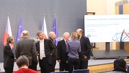Tisková konference premiéra Petra Nečase a ministra průmyslu a obchodu Martina Kuby ke strategii českého exportu, 6. února 2012