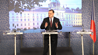 Premiér Petr Nečas, tisková konference po jednání vlády