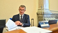 Vláda Andreje Babiše na prvním jednání v roce 2020 schválila např. podmínky výběrového řízení na ředitele NÚKIB, 6. ledna 2020.