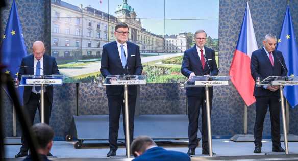 Vláda plní své programové prohlášení a Česko posiluje dlouhodobou energetickou bezpečnost v LNG. ČEZ získal kapacitu v německém terminálu Stade