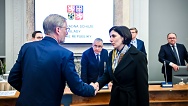 Na tiskové konferenci vystoupili premiér Petr Fiala, prezident republiky Petr Pavel a 1. vicepremiér a ministr vnitra Vít Rakušan, 21. prosince 2023.