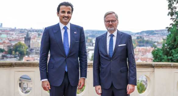 Premiér Petr Fiala a katarský emír Tamim Hamad Ál Thání, 5. října 2022.