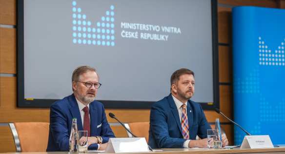 Tisková konference po bilanční návštěvě premiéra Petra Fialy na Ministerstvu vnitra, 18. října 2022.