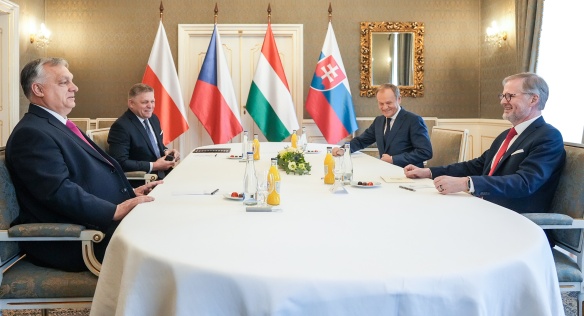 V Lichtenštejnském paláci se uskutečnilo jednání premiérů zemí V4 Petra Fialy, Donalda Tuska, Roberta Fica a Viktora Orbána, 27. února 2024.