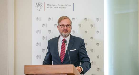 Premiér Petr Fiala vystoupil s projevem na tradičním setkání s českými velvyslanci, 22. srpna 2022.
