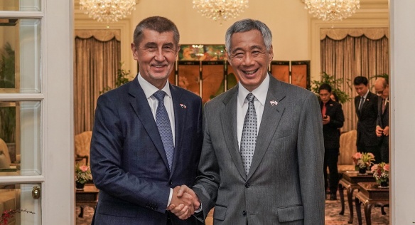 Prime Ministers Andrej Babiš and Lee Hsien Loong at the Presidential Palace, January 14, 2019.