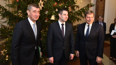Prime Minister Andrej Babiš introduced Tomáš Hüner in the office of minister of industry and trade, 13 December 2017.