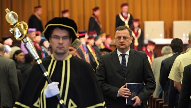 Premiér Petr Nečas zahájil akademický rok, 1. října 2012