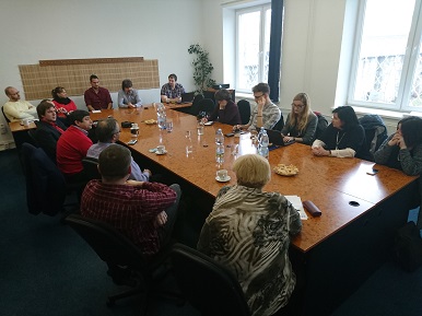 Delegace zástupců romské Rady a pracovníků Kanceláře Rady navštívila v Ostravě regionální centrum Východ Agentury pro sociální začleňování