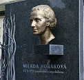 Pomník Milady Horákové na vyšehradském hřbitově