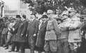 Českoslovenští a spojenečtí političtí a vojenští představitelé na Štefánikově pohřbu, květen 1919.