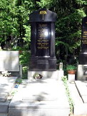 Hrob generála Syrového na pražských Olšanech